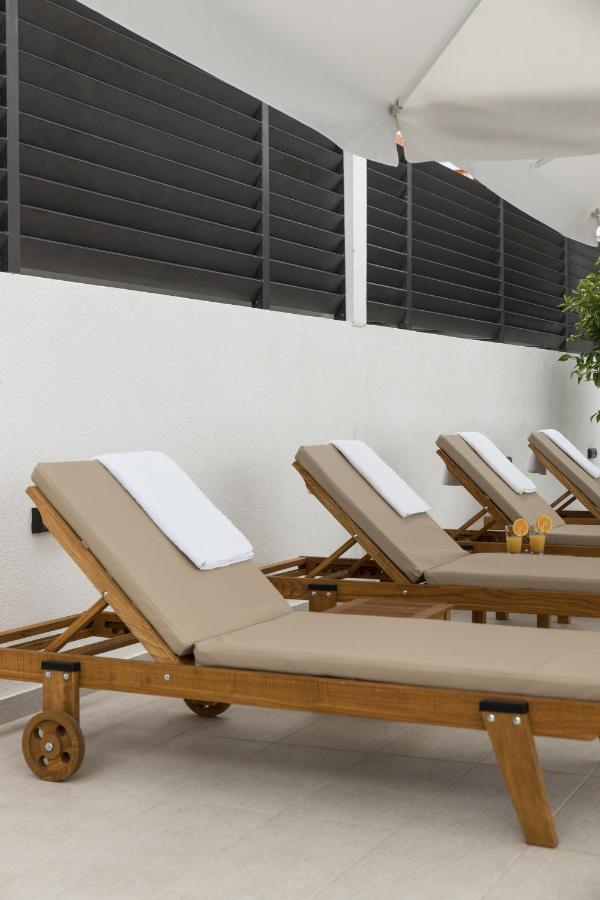 Apartment Zara - Luxury Apartment With Private Pool Buitenkant foto